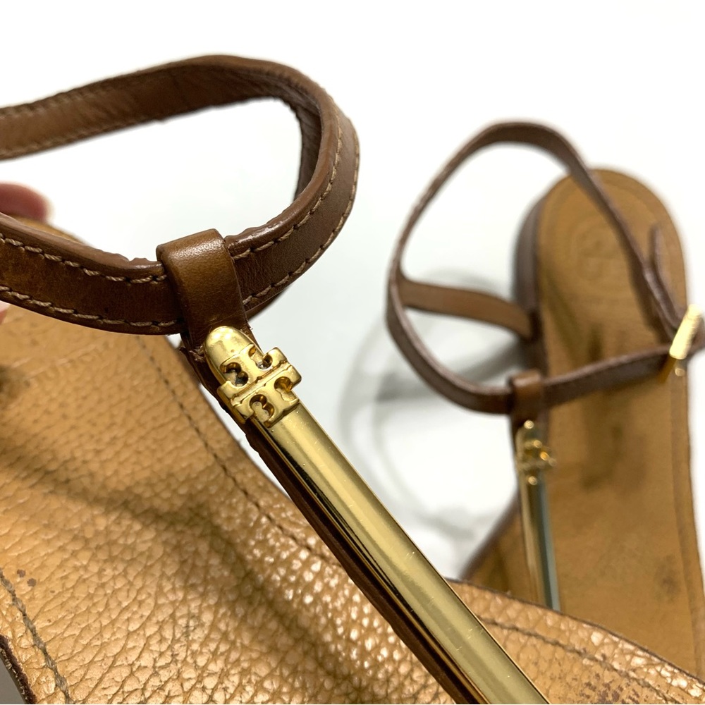 Women's Tan Leather T-Strap Sandals, Size 8 - Picture 8 of 15